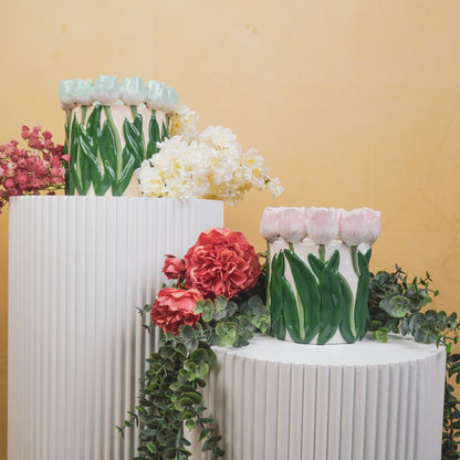 Vaas- Bloemen Vaas met Tulpen - Aardewerk - Licht Roze/Groen- 15x15x14cm