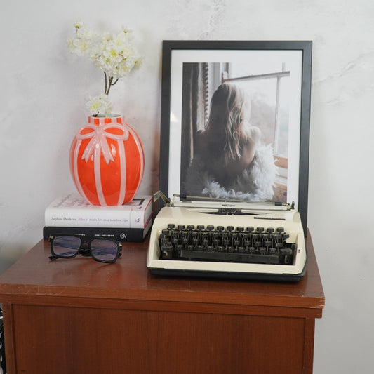 Vaas - Bloemenvaas Strik - Dolomiet -Oranje/ Roze - 17x17x17,5cm