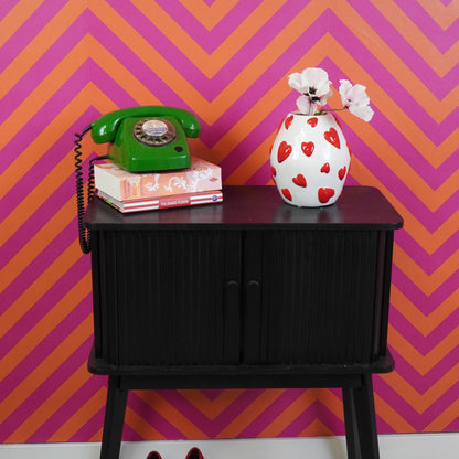 Vaas - Bloemenvaas Hartjes - Dolomiet - Wit /Rood - 16x16x17,5cm