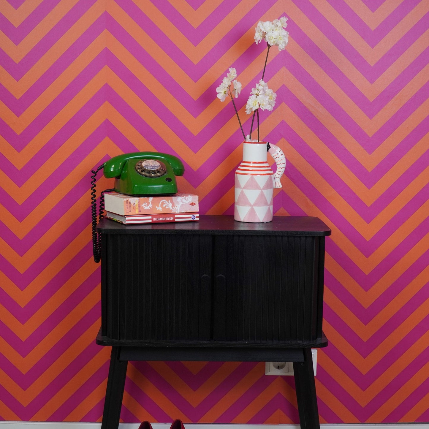 Vaas - Bloemenkan Vis - Dolomiet - Roze/Wit/Rood - 14x11x21,5cm