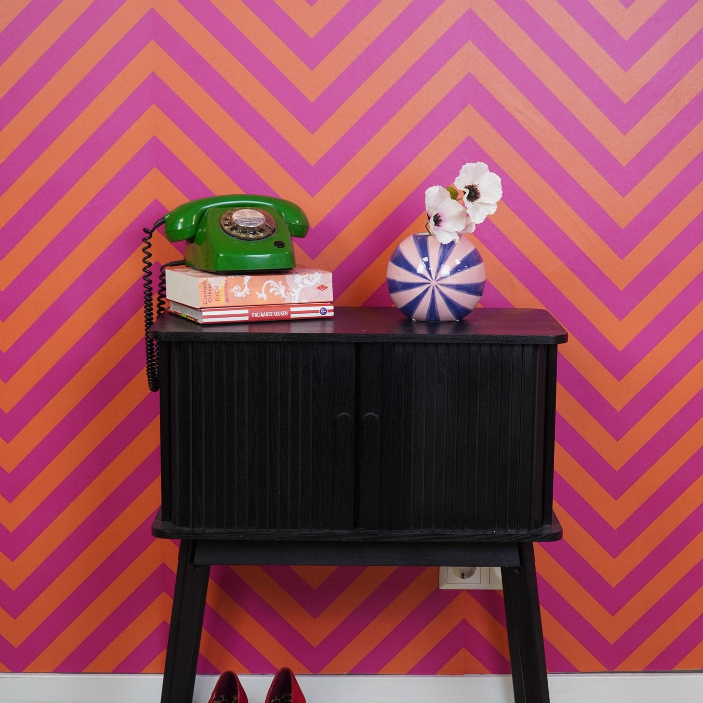 Vaas - Bloemenvaas Swirl- Dolomiet - Roze/Violet- 15x15x13,5cm